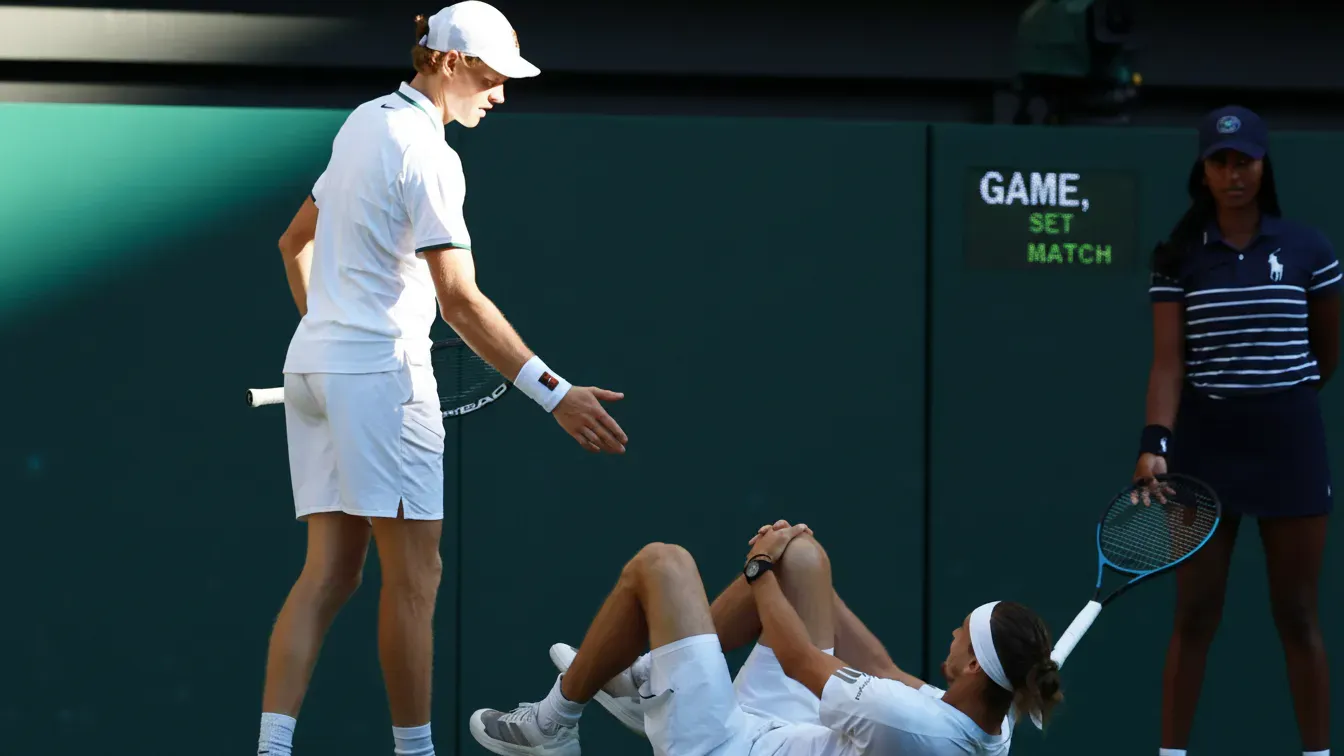 Dramatyczny upadek w finale Wimbledonu. Alexander Zverev ujawnił, co stało się z jego kolanem