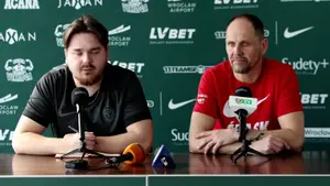 „Dziecinada” Wisły Kraków? Trener Śląska z jasnym przekazem przed meczem