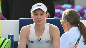 Elena Rybakina poddała mecz w Dubaju. Mistrzyni Australian Open nie miała siły stać na nogach