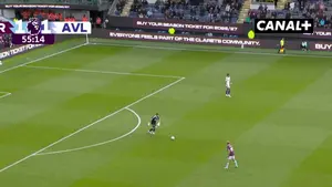 Emiliano Martinez z asystą! Ollie Watkins w zasadzie musiał tylko dostawić nogę Oglądaj w CANAL+: