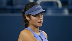 Emma Raducanu rozbita w Indian Wells. Brytyjka traci grunt pod nogami i liczy straty