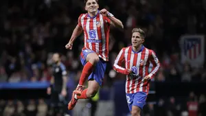 Enzo Fernandez na celowniku potęgi z Manchesteru. Chelsea dyktuje twarde warunki