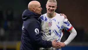 Erling Haaland jest szczęśliwy w Manchesterze City. Plotki o klauzuli zostały zdementowane