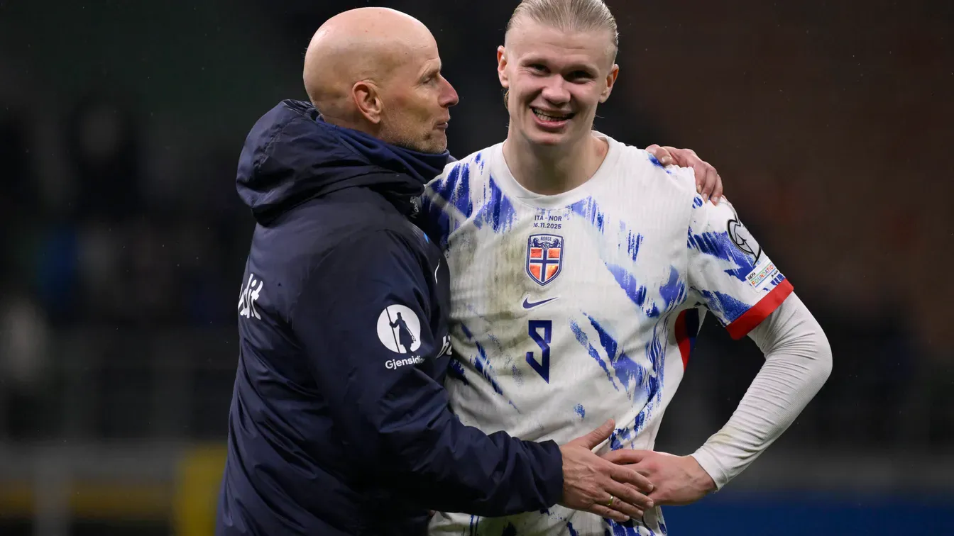 Erling Haaland jest szczęśliwy w Manchesterze City. Plotki o klauzuli zostały zdementowane