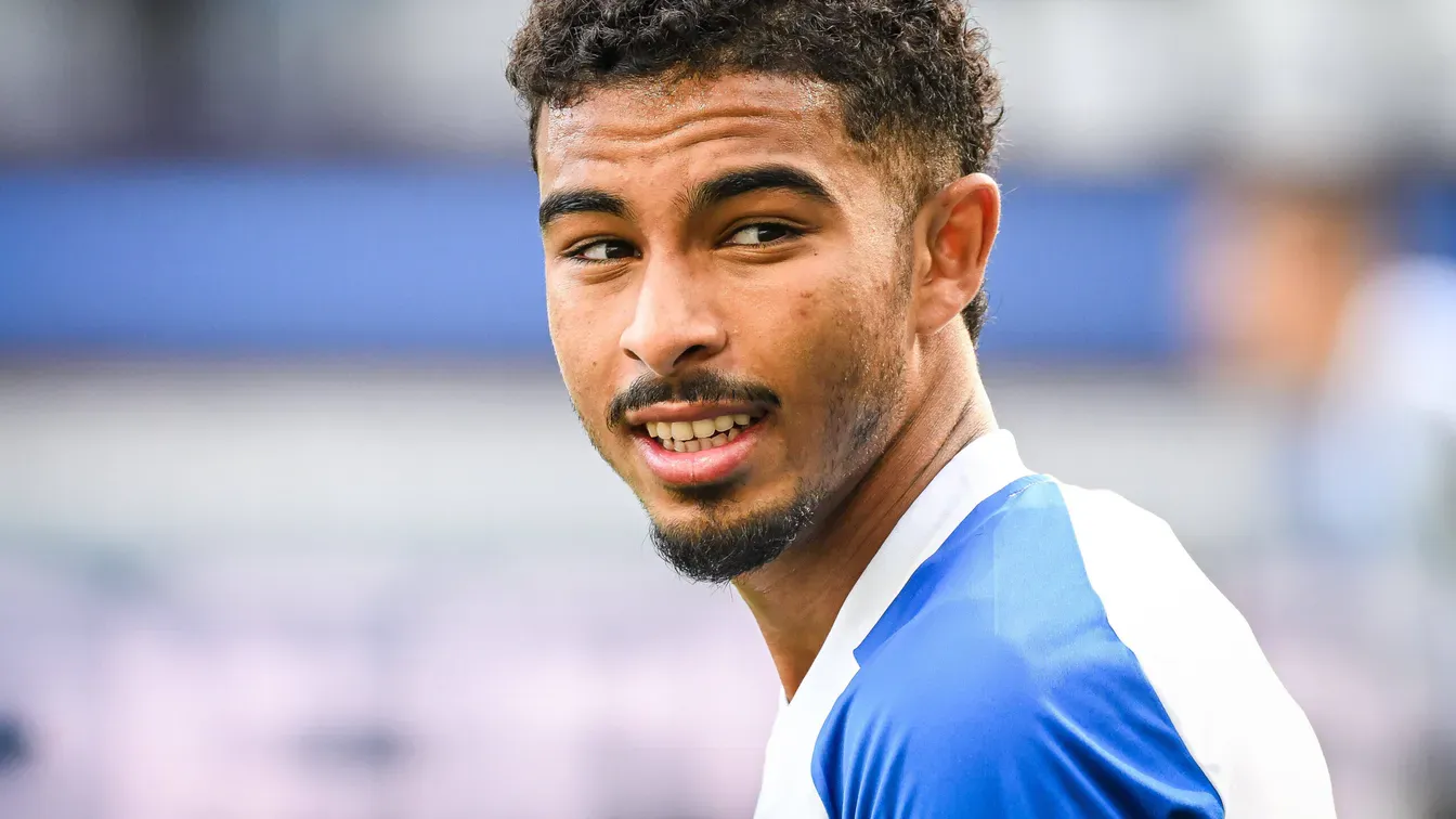 Everton i Newcastle też obserwują Yassinego. Bassir radzi mu poczekać z Chelsea