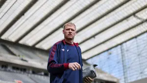 Everton myśli o Ramsdale’u, ale bramkarz potrzebuje regularnej gry