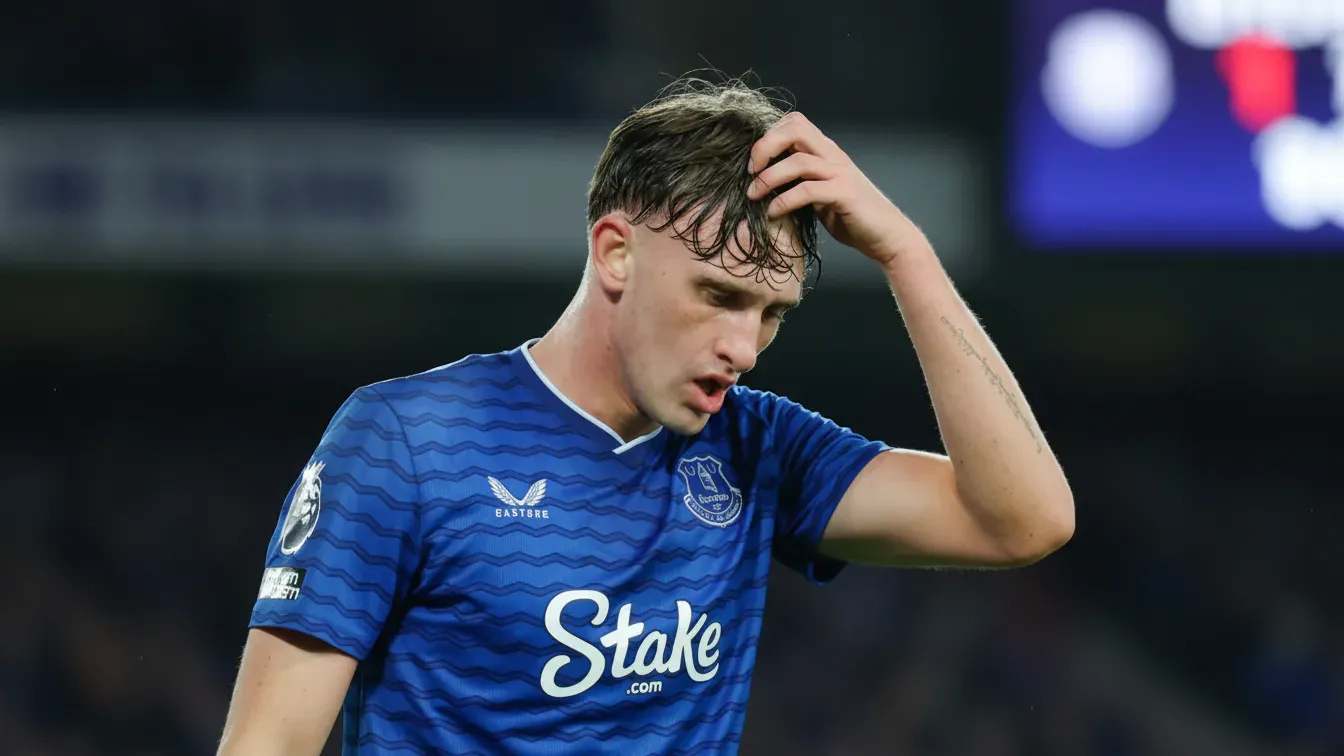 Everton podjął decyzję w sprawie 19-latka. David Moyes ma dla niego inny plan