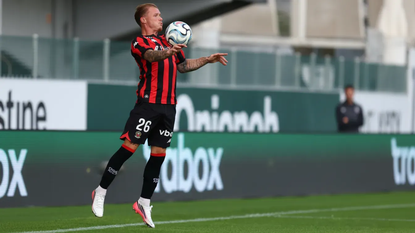 Everton rusza po obrońcę z Ligue 1. Transfer w ostatniej chwili!