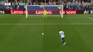 Fani Ronaldo, możecie oglądać tego karnego Messiego w nieskończoność