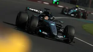 Fatalny błąd Ferrari w Melbourne. Mercedes upokorzył rywali, dramat faworyta gospodarzy