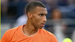 Faworyci odpadli z Roland Garros. Felix Auger-Aliassime szczerze o presji przed ćwierćfinałem