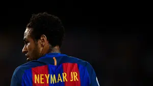 FC Barcelona potwierdza transfer napastnika. Neymar natychmiast zareagował