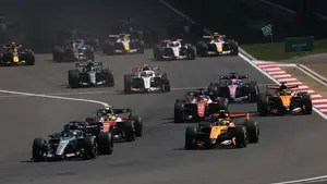 Ferrari blokuje zmiany w F1. Hamilton i Leclerc nie chcą słyszeć o nowych przepisach
