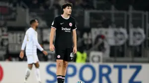 Feyenoord rusza po hiszpańskiego snajpera. Transferowy hit w cieniu dymisji legendy