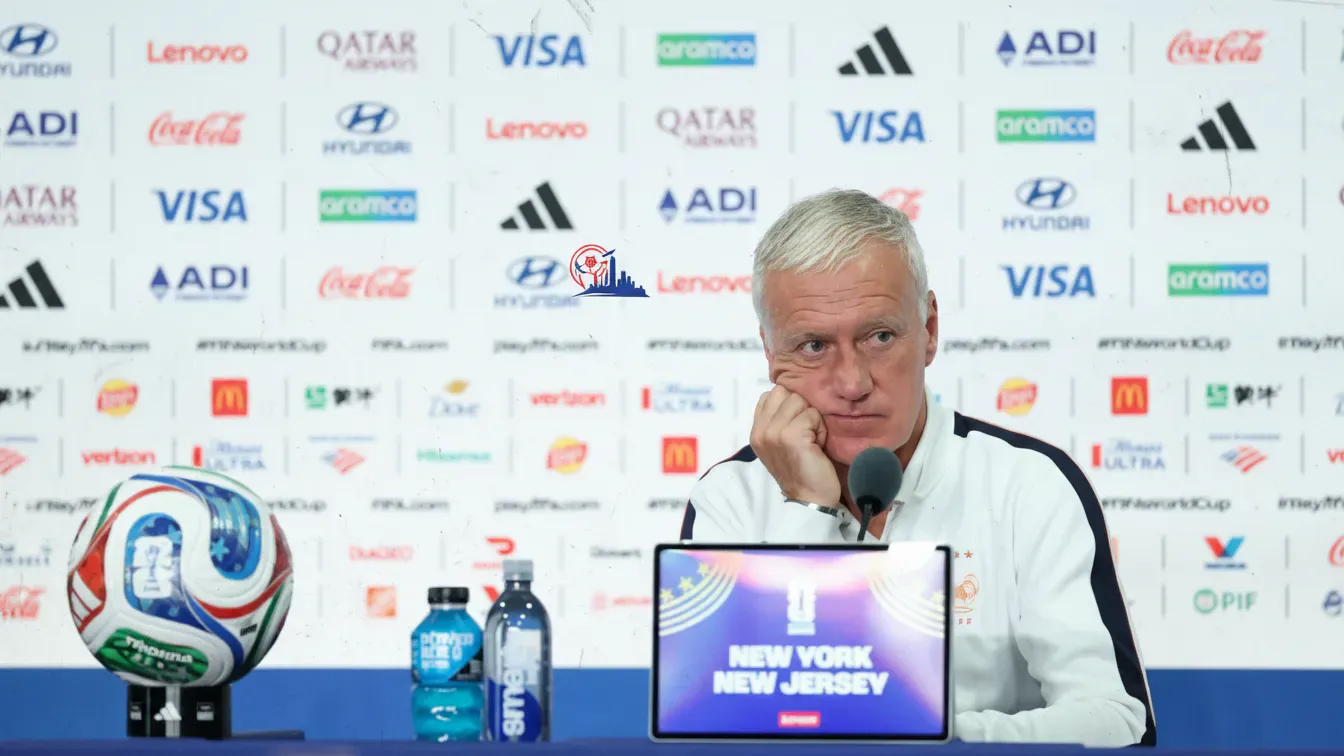 FIFA podjęła bezduszną decyzję. Didier Deschamps przerywa milczenie po bolesnej stracie