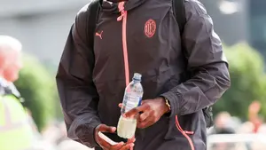 Fikayo Tomori odrzucił ofertę z Londynu. Obrońca zostaje w Milanie na specjalnych warunkach