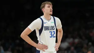 Flagg podpatruje Duranta. Nowy rzut pokazał przeciwko Houston