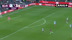 Flemming! Z 0:3 na 3:3, niesamowity powrót Burnley! Oglądaj w CANAL+: