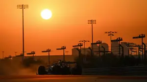 Formuła 1 w obliczu kryzysu. Decyzja zapadnie w ciągu 48 godzin, miliony euro w grze