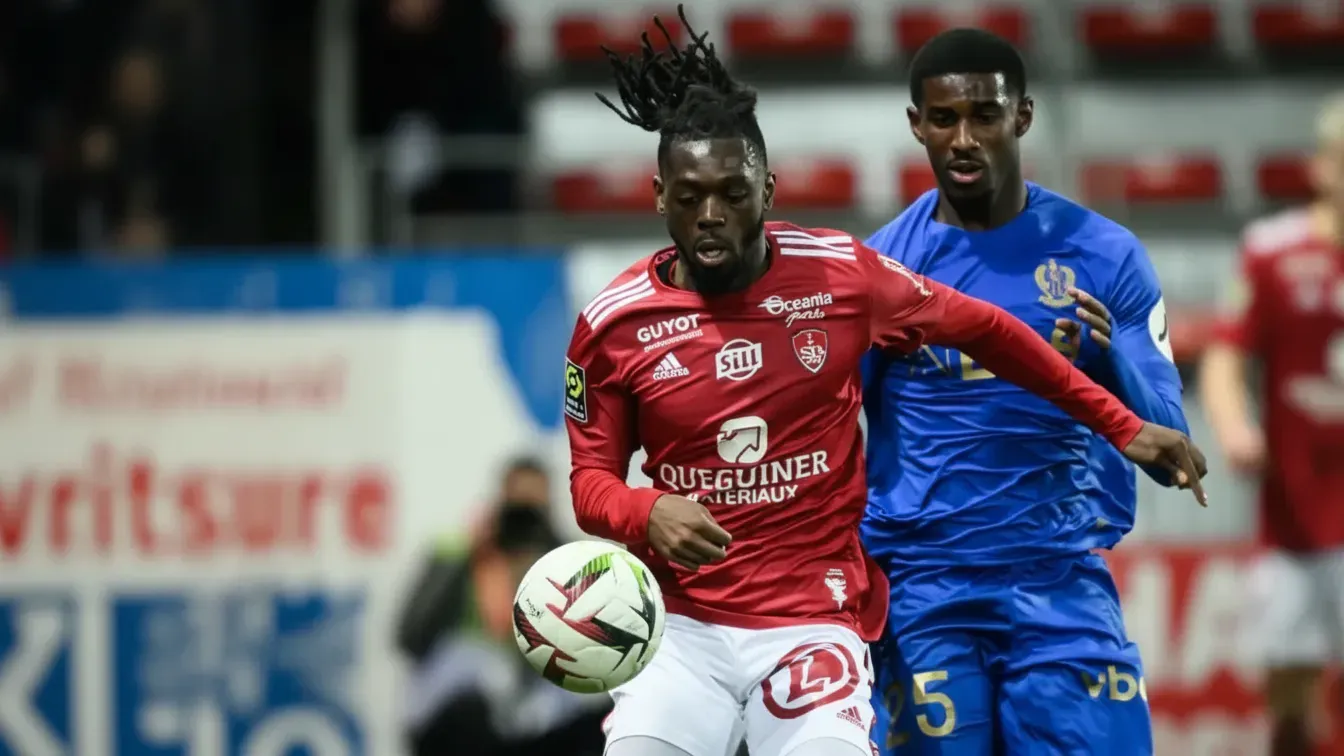 Francuski talent na celowniku wielu klubów. Zaskakujący kierunek transferowy 24-latka
