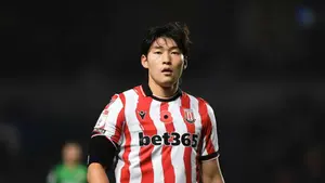 Francuzi ruszyli po gwiazdę Stoke City. Piłkarz powiedział „tak”, ale na drodze stoją miliony