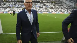 Frank McCourt ucina spekulacje. Właściciel Marsylii nie zamierza sprzedawać klubu