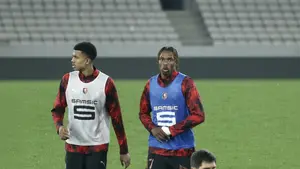 Frankowski poza składem Rennes. Franck Haise musi szukać awaryjnych rozwiązań w obronie