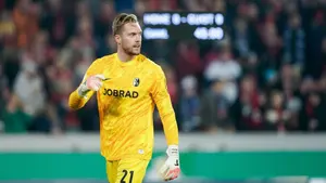 Freiburg pokonuje traumę z Berlina i melduje się w półfinale