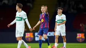 Frenkie de Jong wreszcie wróci do gry? Hansi Flick podał konkretny termin