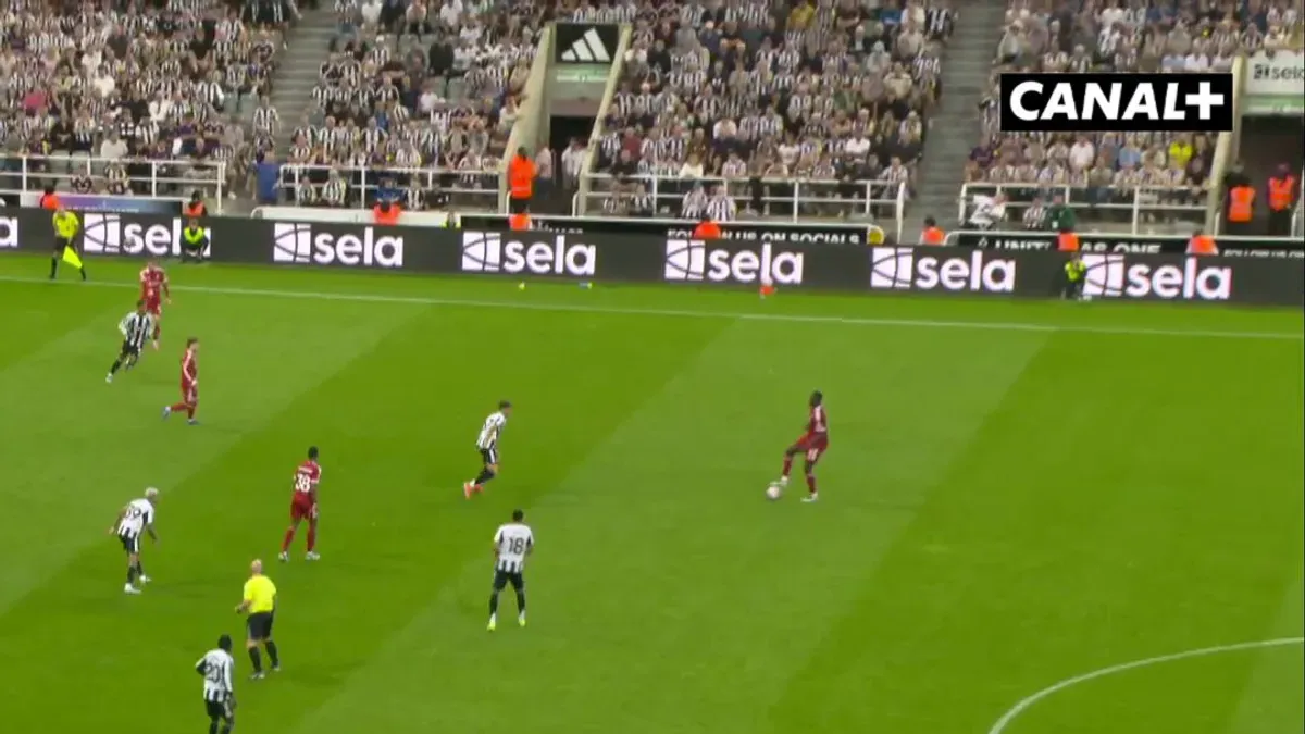 Gdy ostatnio Liverpool gościł na St. James Park, Rio Ngumoha przedstawił się światu golem w setnej minucie. Czy dziś rów
