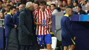 „Gdybym to ja zrobił, wyrzuciliby mnie”. Gwiazdor Atletico grzmi po skandalu w meczu z Barceloną
