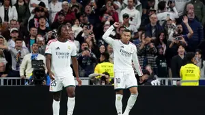 Gest Mbappé po wygranej Realu. Chciał przekazać trofeum Diomandé