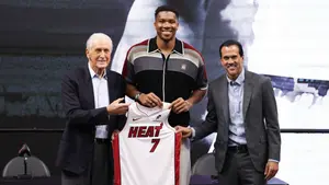 Giannis Antetokounmpo porzuca legendarny numer. Wyjawił powód decyzji po głośnym transferze