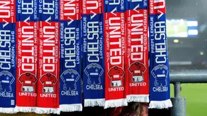 Giganci Premier League ruszają po rewelację Serie A. Na stole 40 milionów euro