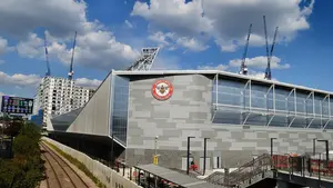 Giganci ruszają po gwiazdę Premier League. Brentford wyceniło go na fortunę