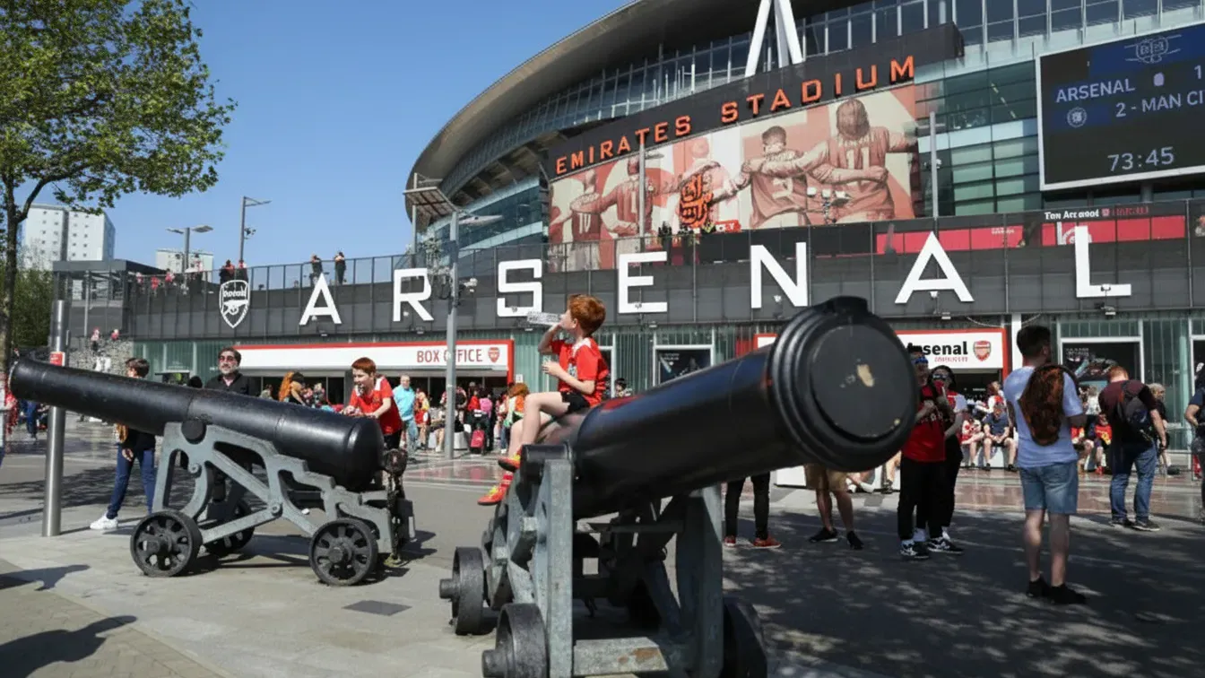 Giganci ruszają po lidera Arsenalu. Real Madryt i PSG usłyszały stanowczą odpowiedź