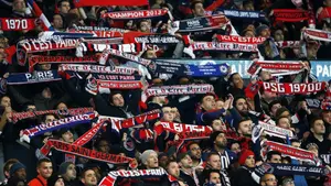 Giganci walczą o gwiazdę West Hamu. PSG pewne swego w starciu z potęgami Premier League