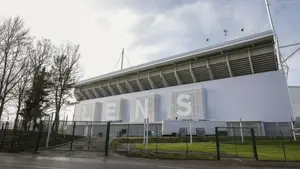 Giganci z Premier League chcieli go natychmiast. 21-latek podjął ostateczną decyzję