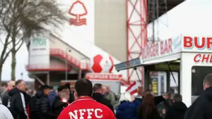 Gigantyczna wycena gwiazdy Nottingham Forest. Trzy potęgi w grze o pomocnika