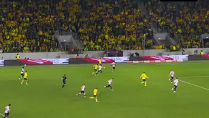 GKS! Szaleństwo w Katowicach! Marcel Wędrychowski trafia do siatki! Oglądaj w CANAL+: