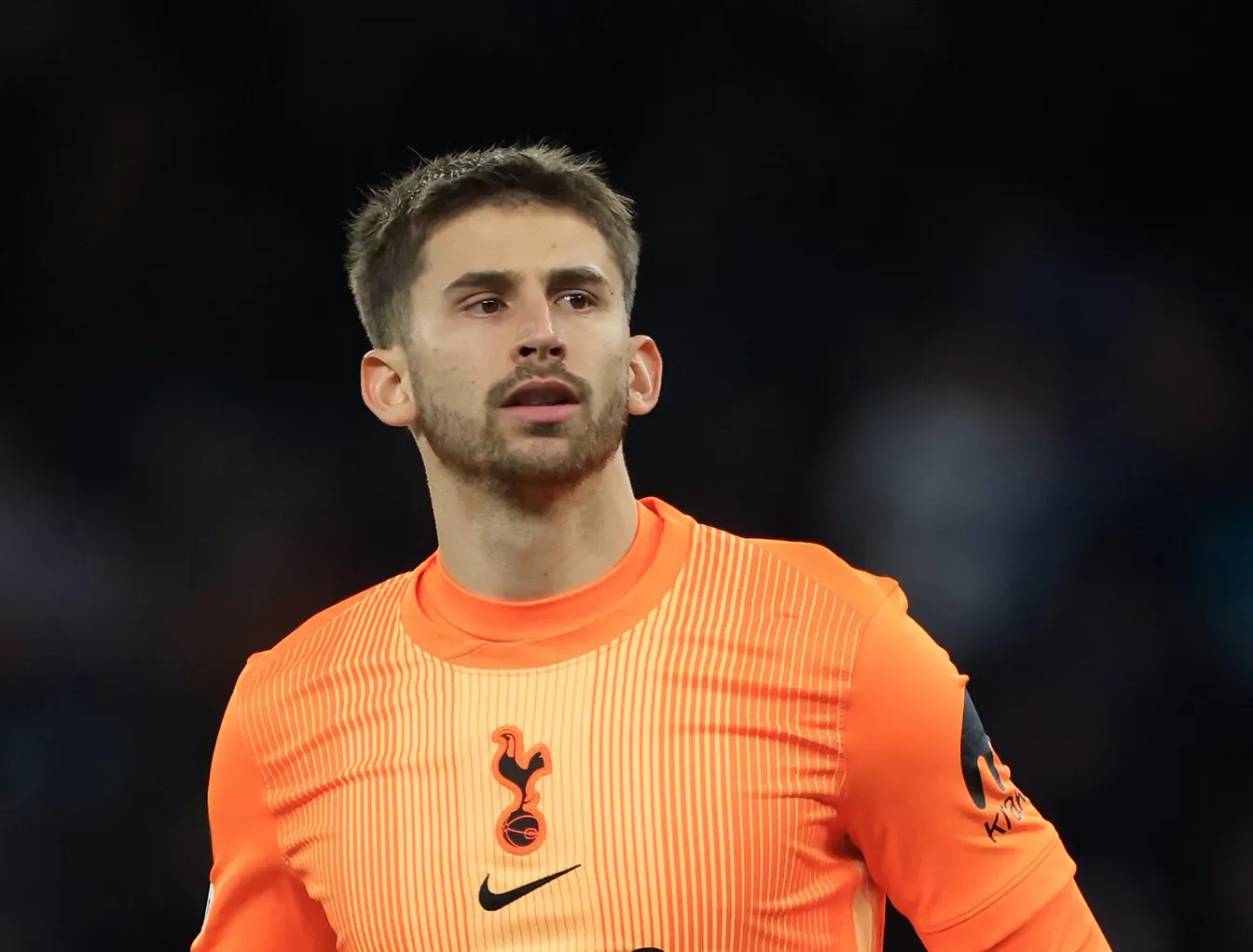 Guglielmo Vicario odejdzie z Tottenhamu. Włoskie potęgi już ustawiły się w kolejce po bramkarza