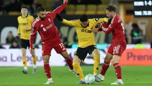 Gwiazda Liverpoolu na wylocie? Real Madryt czeka na sygnał, ojciec piłkarza przerywa milczenie