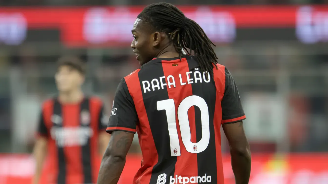 Gwiazdor AC Milan powiedział „tak”. Sensacyjny transfer do Londynu nabiera tempa