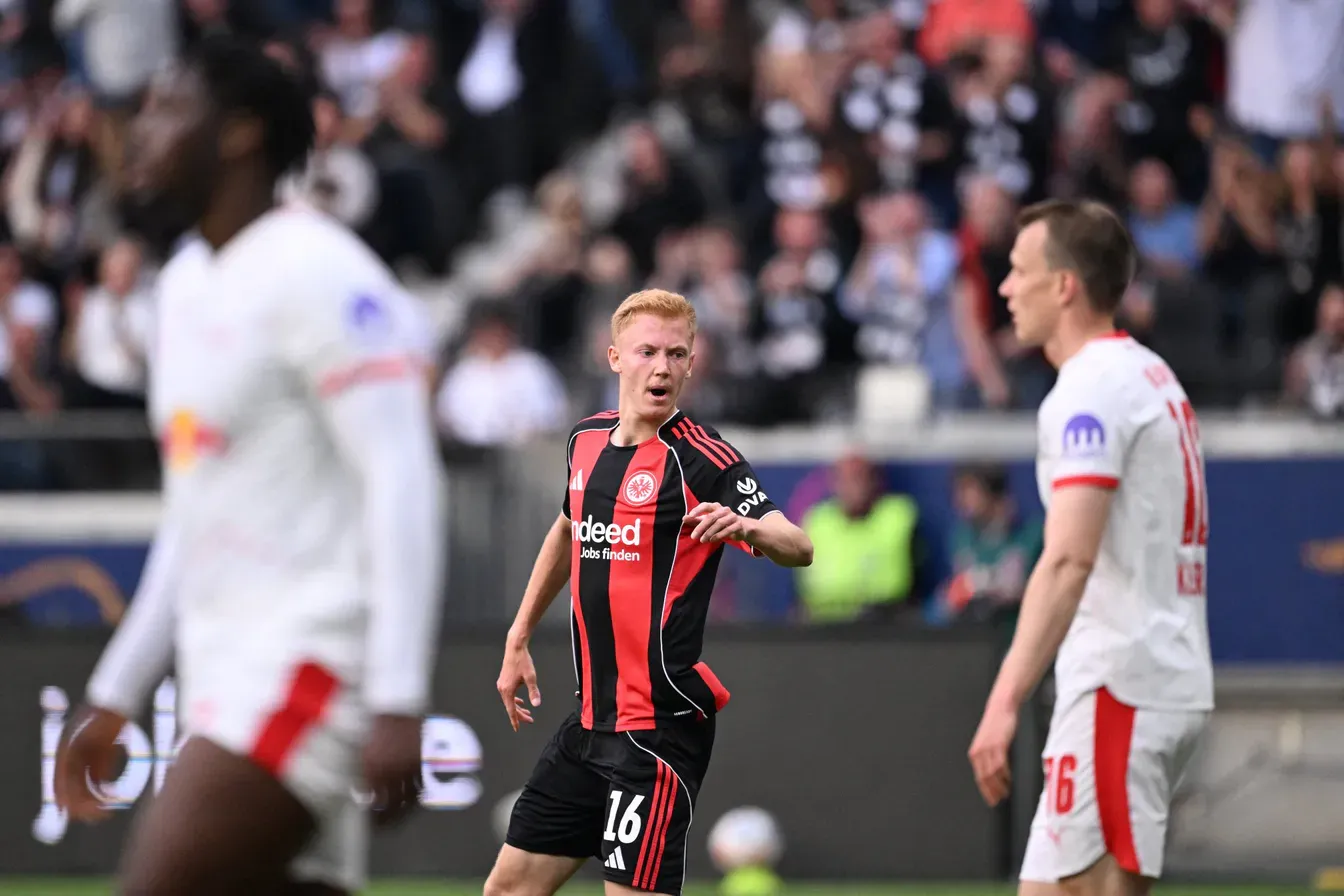 Gwiazdor Bundesligi na wylocie z klubu. Giganci już ruszyli po szwedzki talent