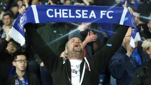 Gwiazdor Chelsea odejdzie do giganta? Liam Rosenior musiał pilnie reagować na plotki
