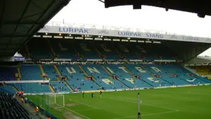 Gwiazdor Leeds United był o krok od odejścia. Nagły zwrot akcji zmienia wszystko