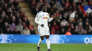 Gwiazdor Leeds United wysłał jasny sygnał. To koniec? Na stole miliony i konkretny kierunek