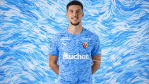 Gwiazdor Ligue 1 podjął decyzję w sprawie transferu. Newcastle United obejdzie się smakiem?