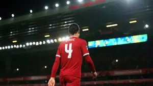 Gwiazdor Liverpoolu podjął sensacyjną decyzję. Chce odejść za darmo i ma konkretne żądania