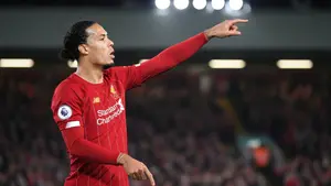 Gwiazdor Liverpoolu przerywa milczenie. Chodzi o przyszłość Alissona i sensacyjny transfer